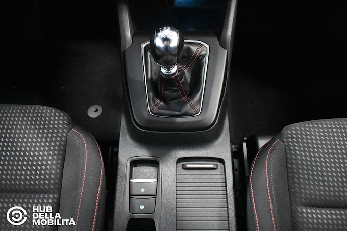 FORD Focus 1.0 EcoBoost Hybrid 125 CV SW ST-Line